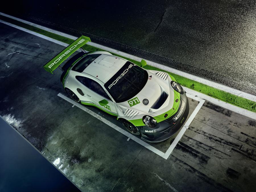  Porsche 911 GT3 R (991) 2018 года  (фото 9 из 11)
